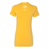 I AM HER en Rose Tee – Soft in Hue, Fierce in Spirit | Empowering Women’s Graphic T-Shirt